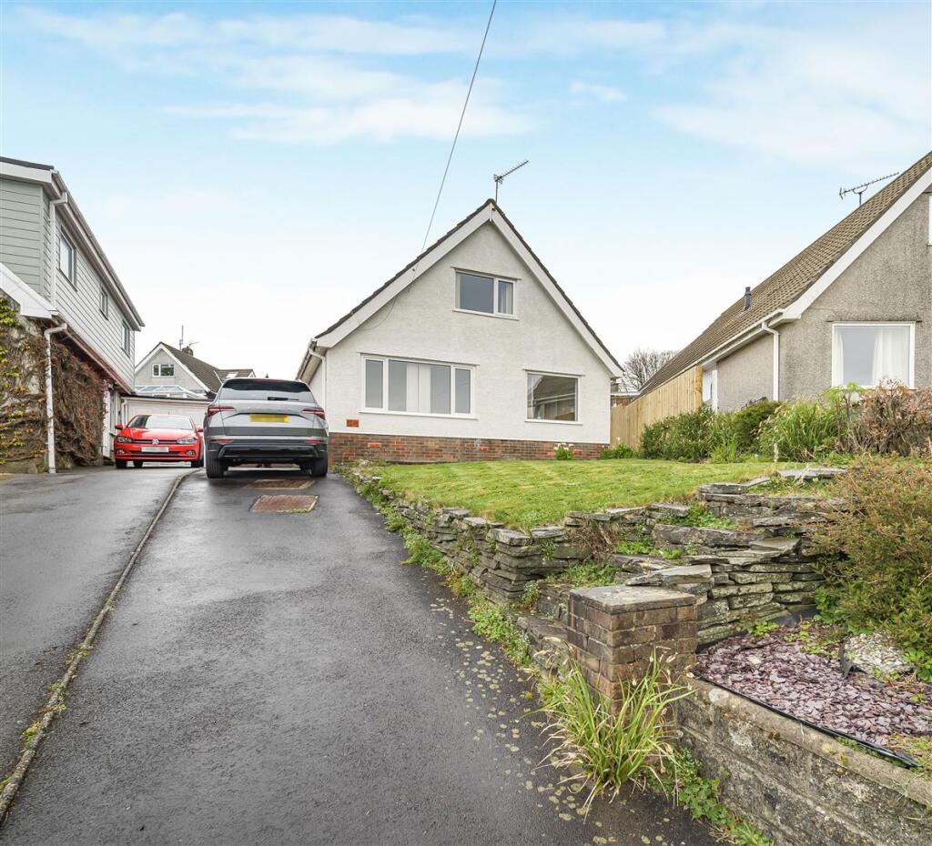 Main image of property: Keats Grove, Killay, Swansea
