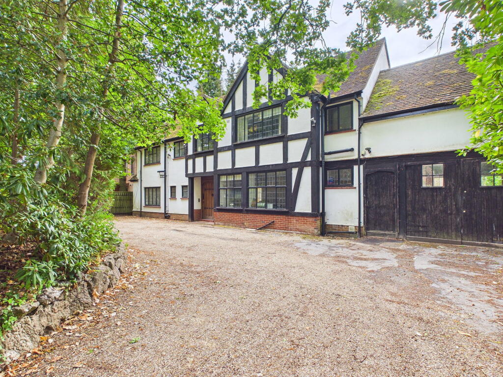 House in Watford