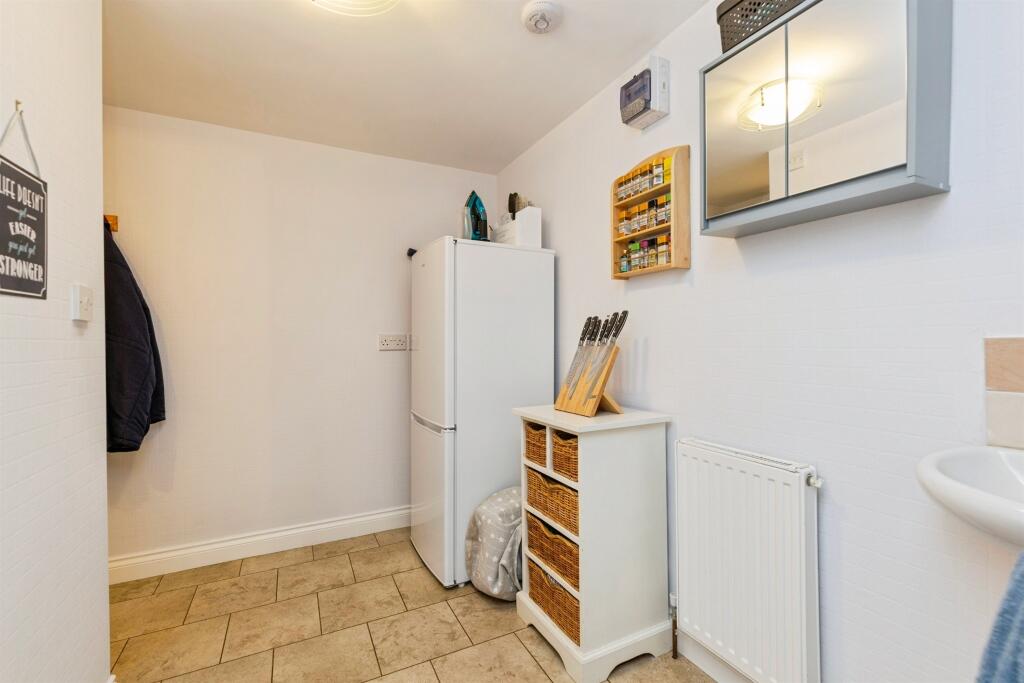 Barton Crescent, Billingham - More