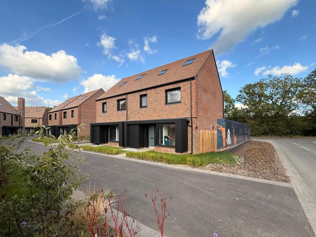 Main image of property: Medland Close (plot 2) Cranleigh GU6