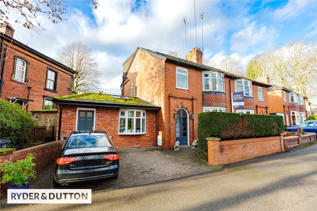 Brookfield Grove, Ashton-under-Lyne, Greater Manchester, OL6 photo 2