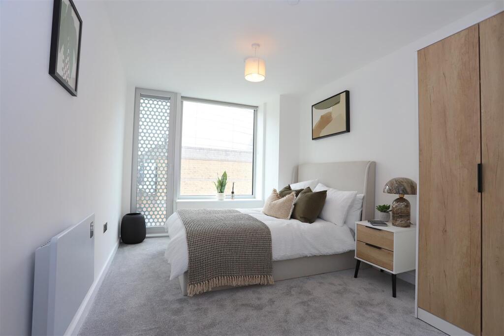 Apartment in Manchester - More