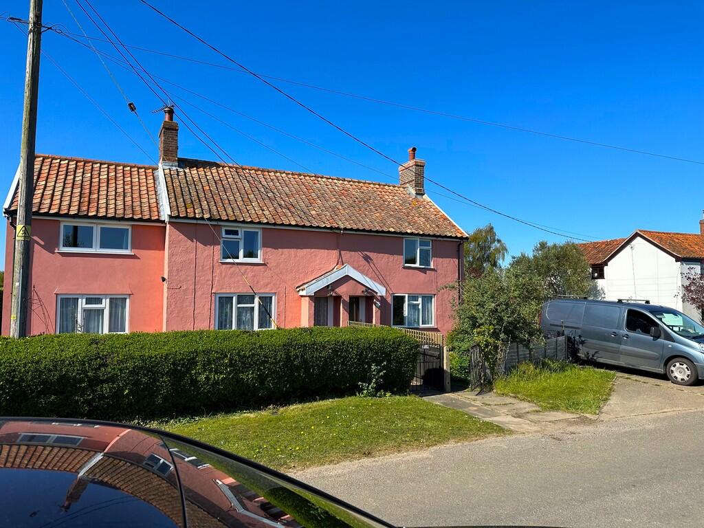 Main image of property: Middleton Moor