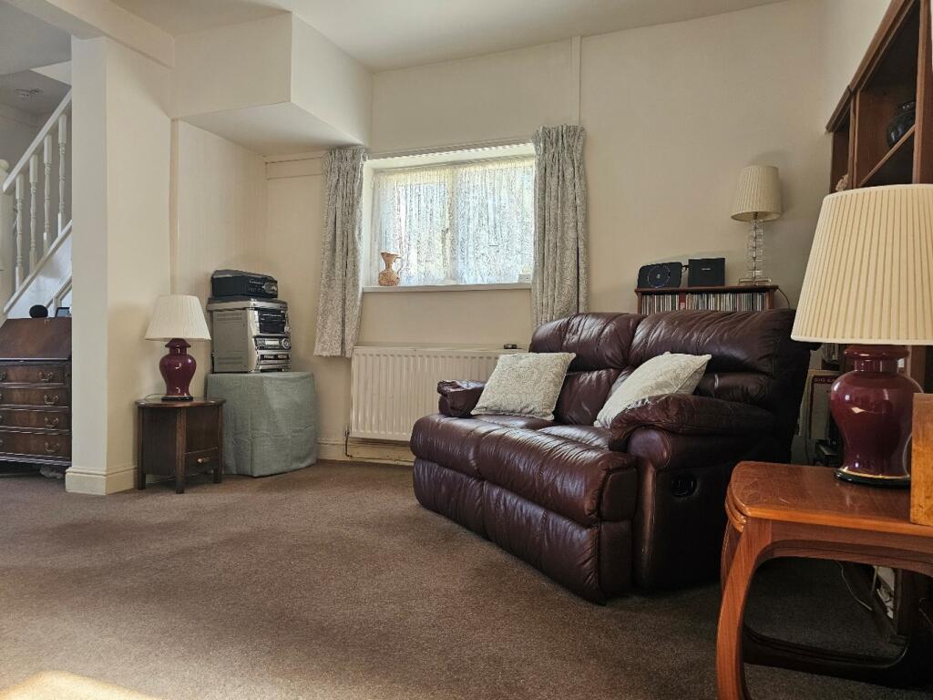 House in Dinas Powys, Vale of Glamorgan - More
