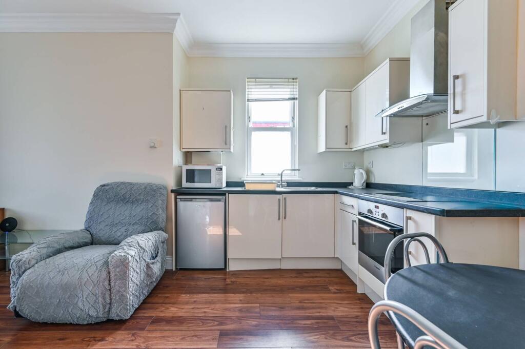 Main image of property: High Road, Stoke Newington, London, N15