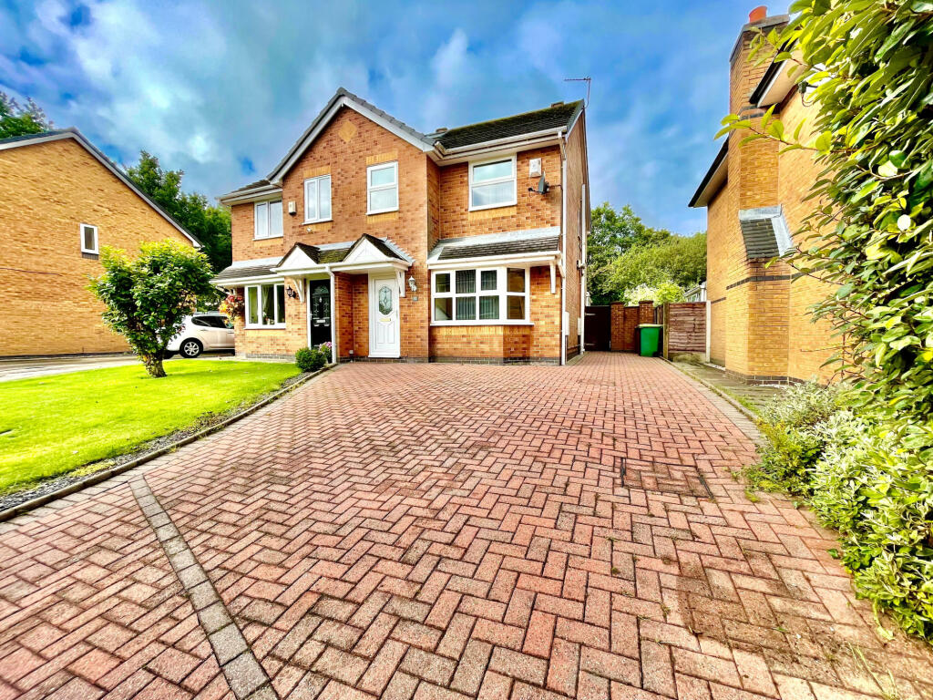 Main image of property: Oakengate, Fulwood, Preston, PR2