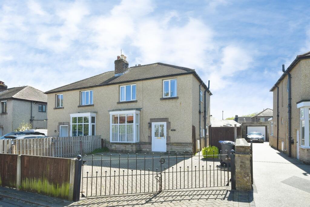 Main image of property: Granby Croft, Bakewell