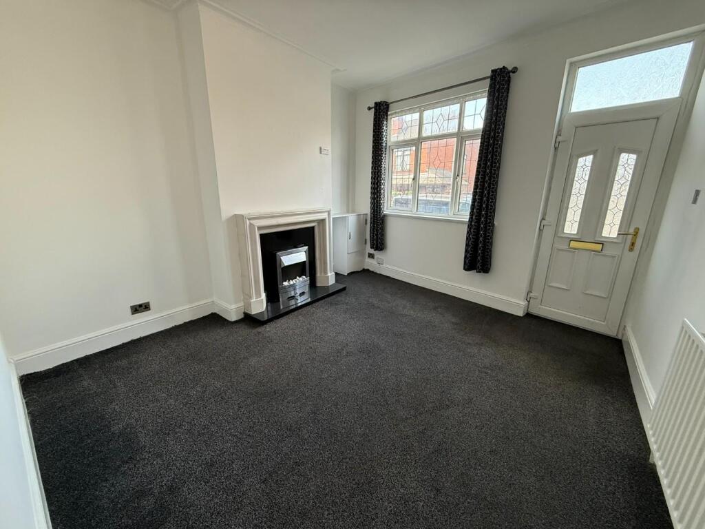 House in Wakefield - View 3