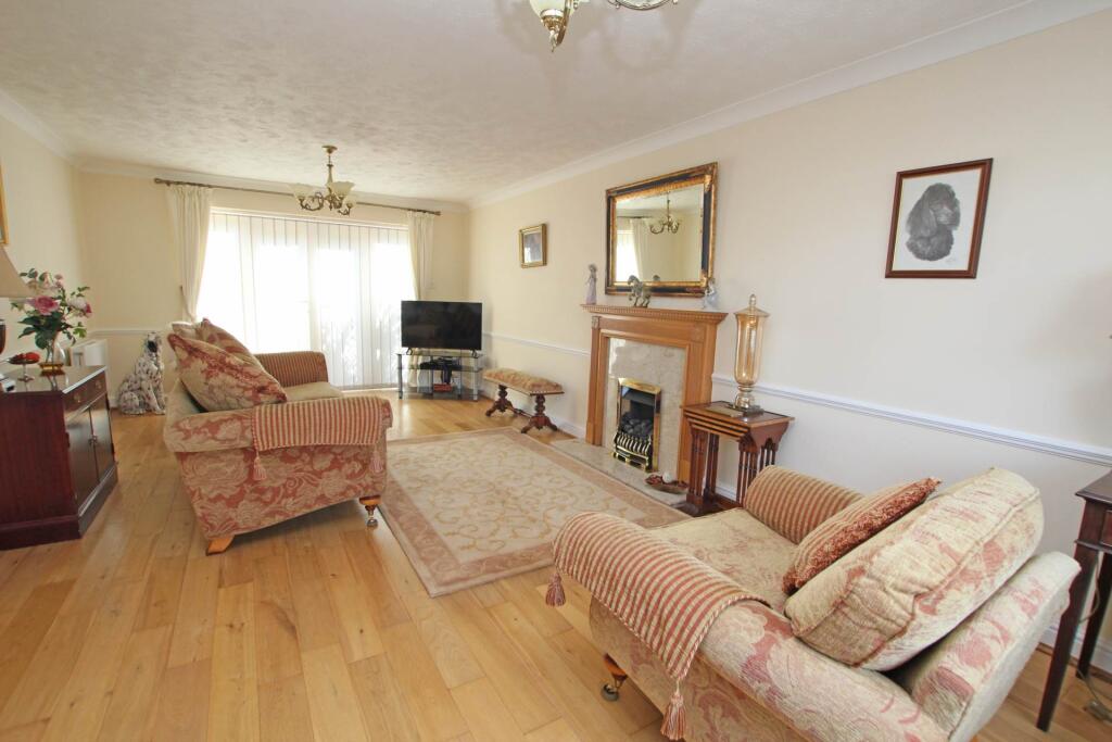 House in Eastbourne, East Sussex - View 3