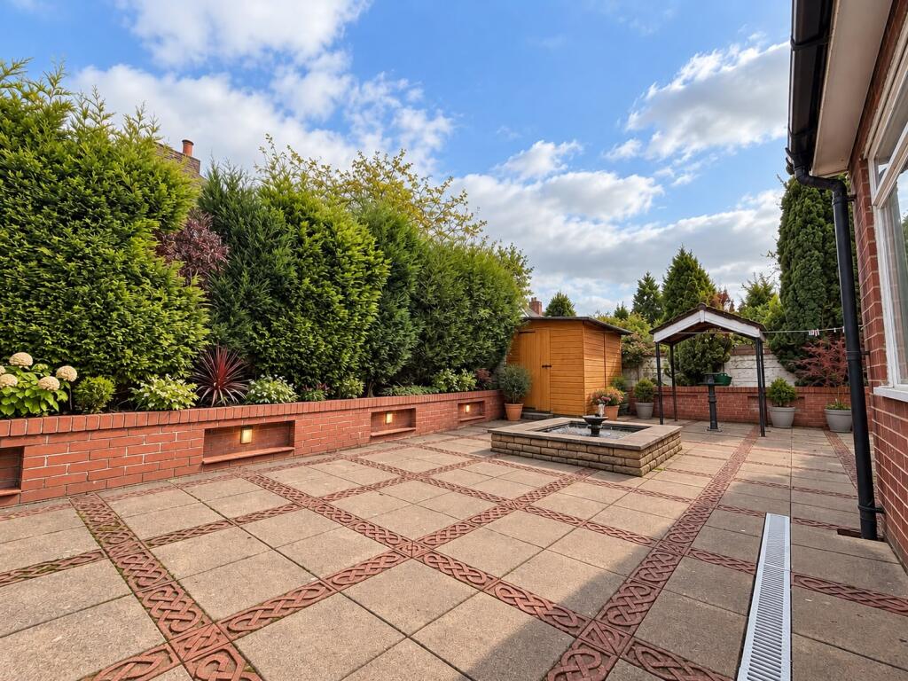House in Stockport, Greater Manchester - More