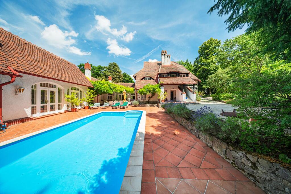 Main image of property: Vienna, Vienna