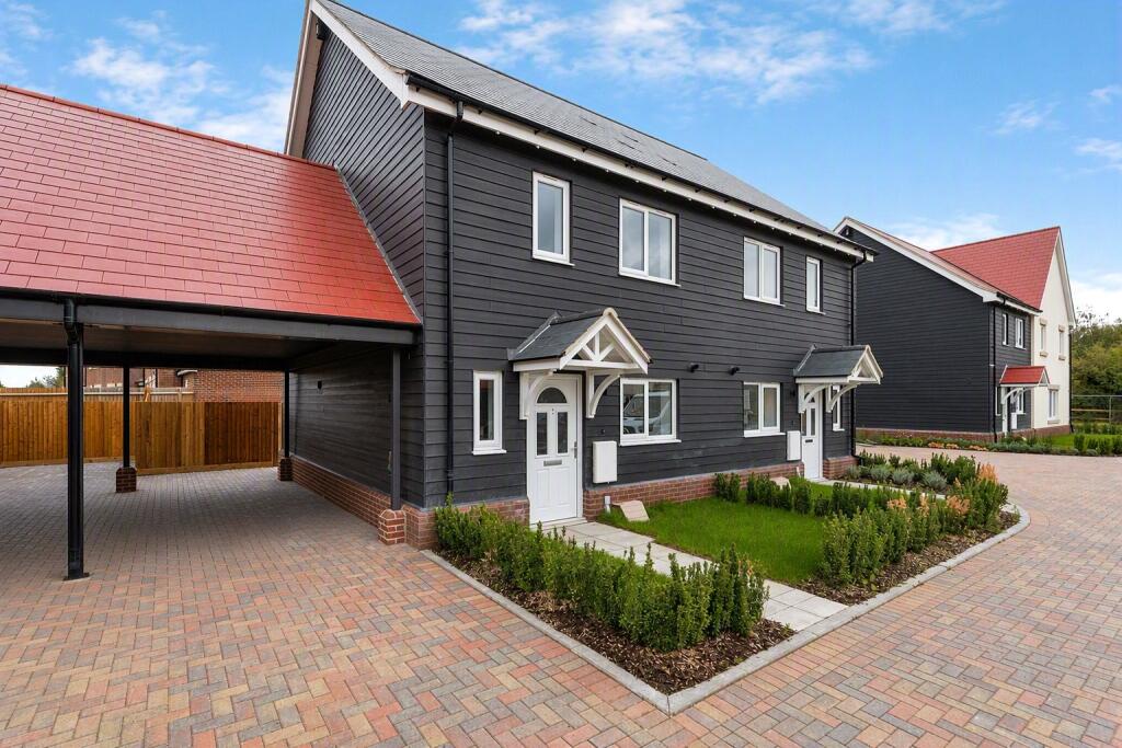 Main image of property: Hunters Rest, Turnpike Road, Red Lodge, Bury St. Edmunds, Suffolk, IP28