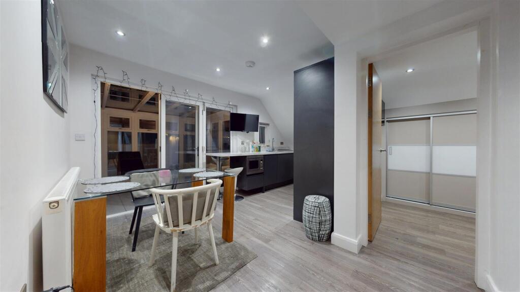 Main image of property: Coronation Walk, Southport, PR8 1RE