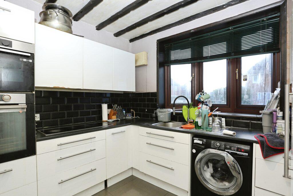 House in London - View 5