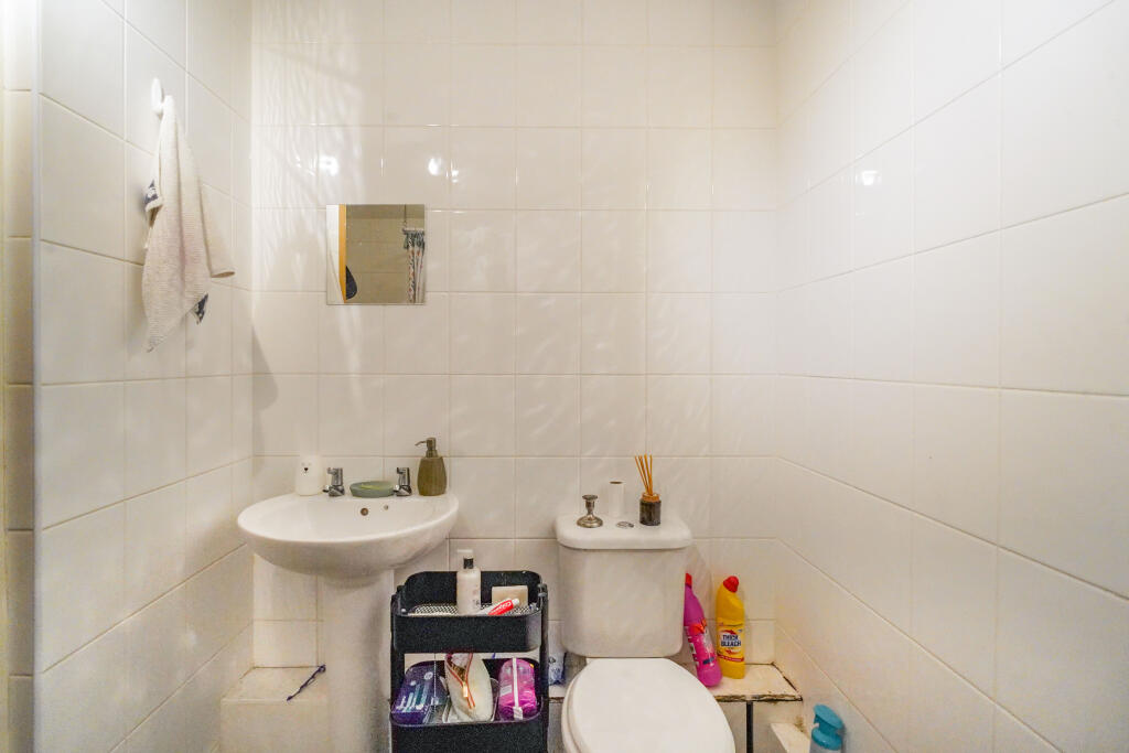 Apartment in Liverpool - View 5