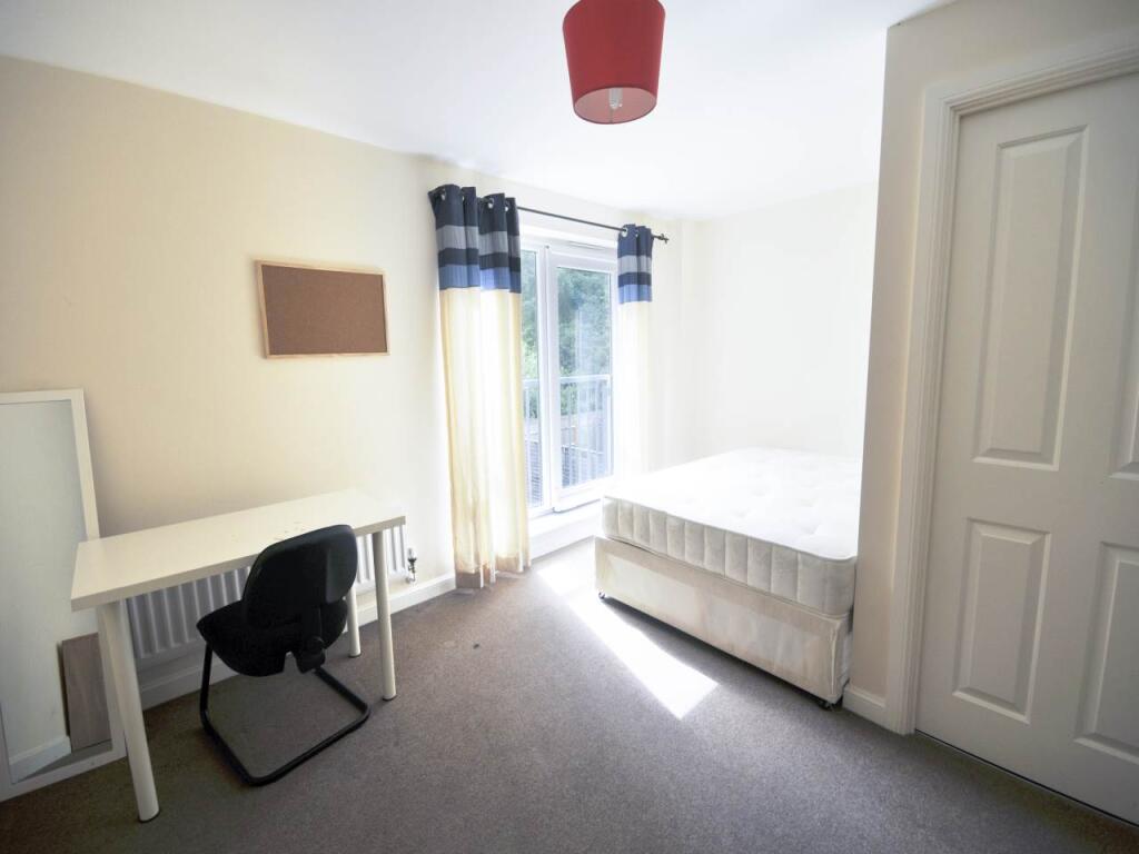 Additional image 4 of Aviation Avenue, Hatfield, Hertfordshire