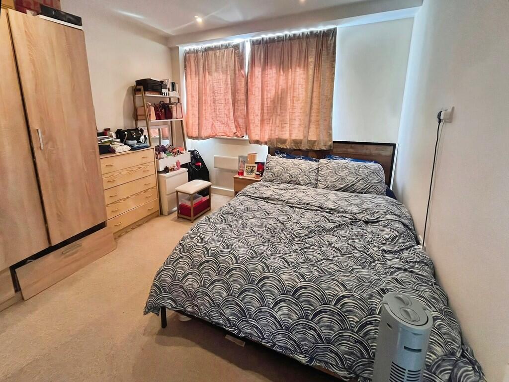 Apartment in Derby - View 4