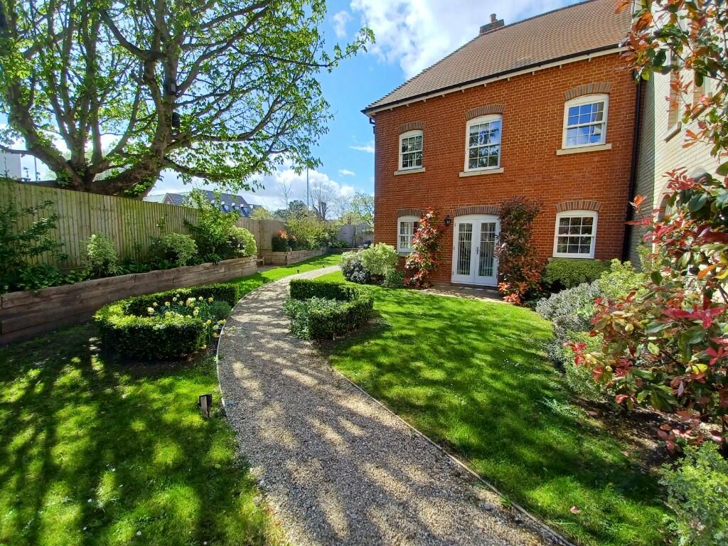 1-bed house on Church Street, Wantage, Oxfordshire, OX12, £190,000