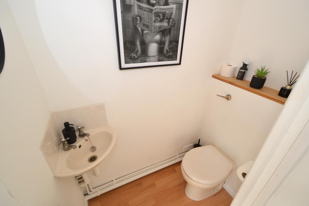 House in Surrey Heath, Surrey - View 3