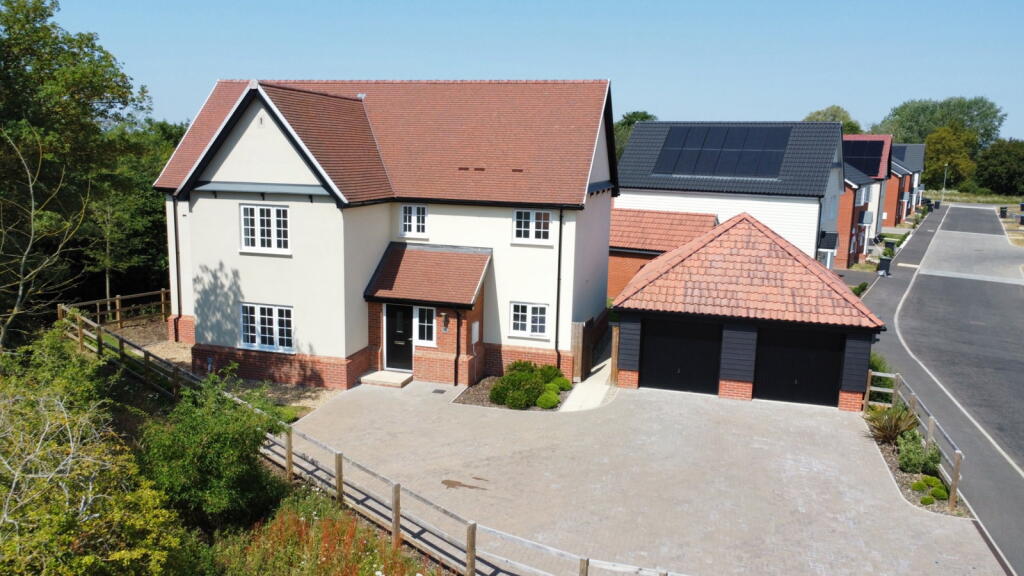 Main image of property: 11 Duke Street, Bacton