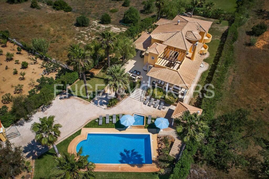 Main image of property: Algarve, Almancil