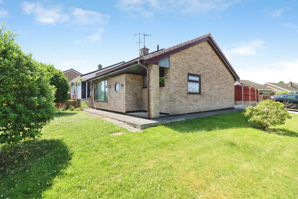 Main image of property: Lodge walk, Chesterfield, S43