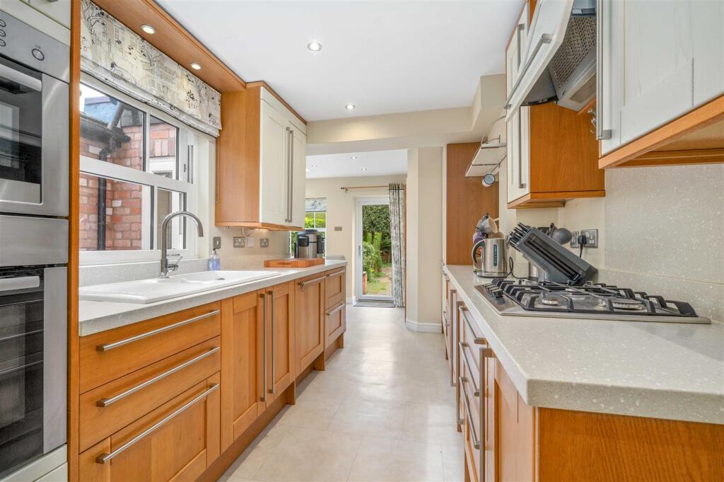 Additional image 7 of Broomfields Avenue, Solihull