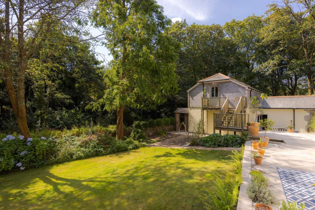 House in Truro - View 4