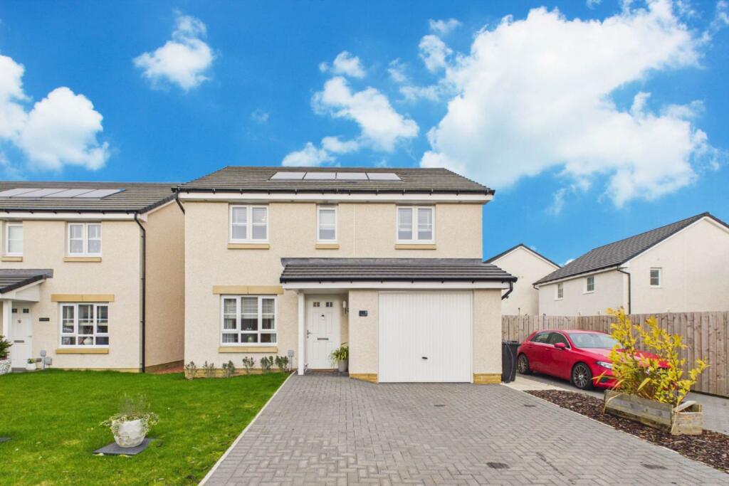 4-bed detached on Westhill Drive, Torrance Park, Motherwell, £300,000