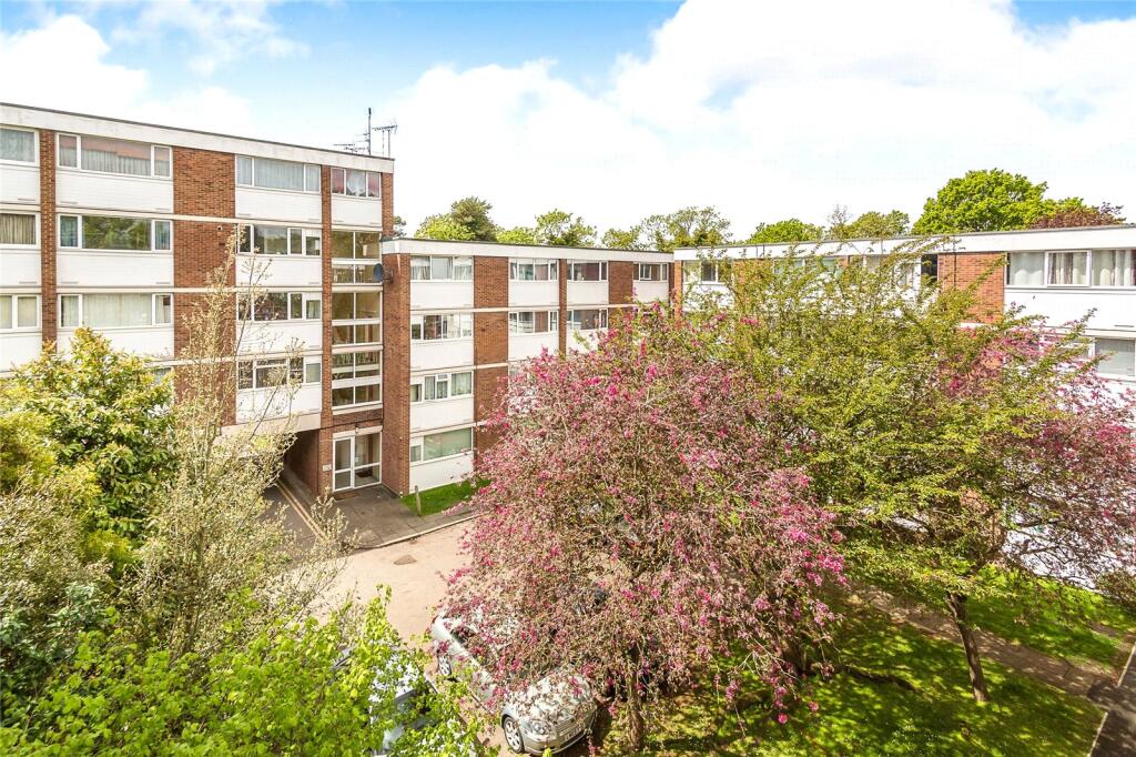 Main image of property: Bath Road, Reading, Berkshire