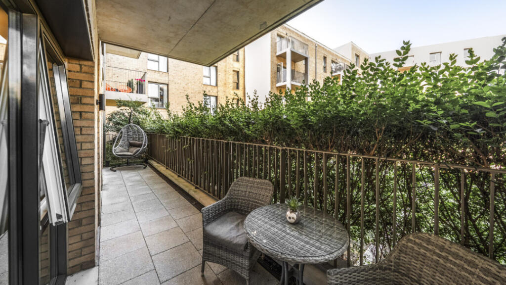 Apartment in London - View 2