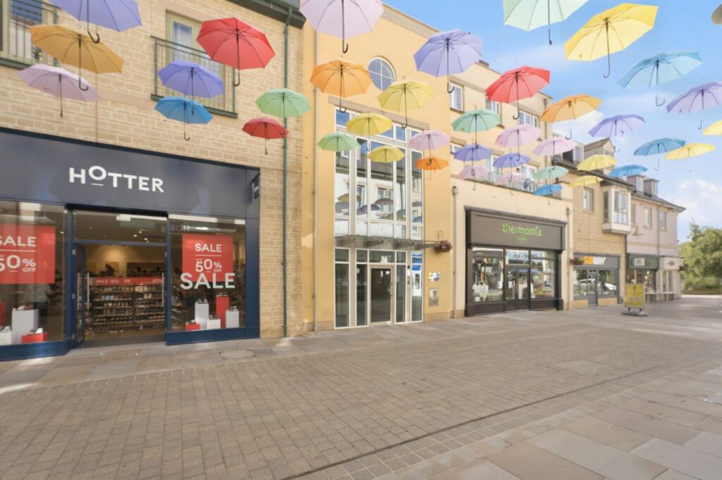 Main image of property: Marriotts Walk, Witney, OX28