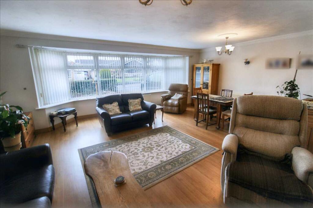 Thorn Drive, Newthorpe, Nottingham photo 4