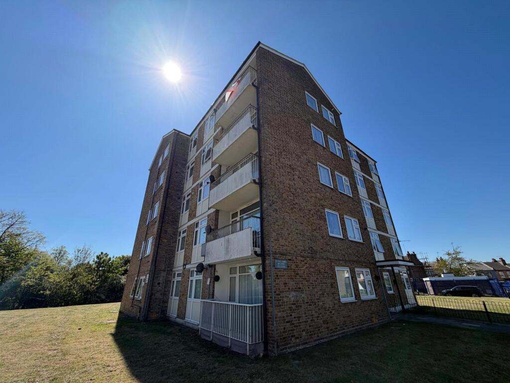 Main image of property: Gilbourne Road, Plumstead, SE18