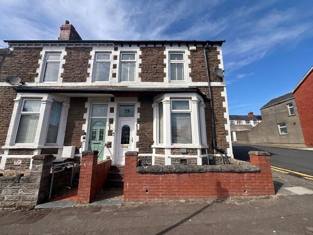 Main image of property: Maes-Y-Cwm Street, Barry, CF63