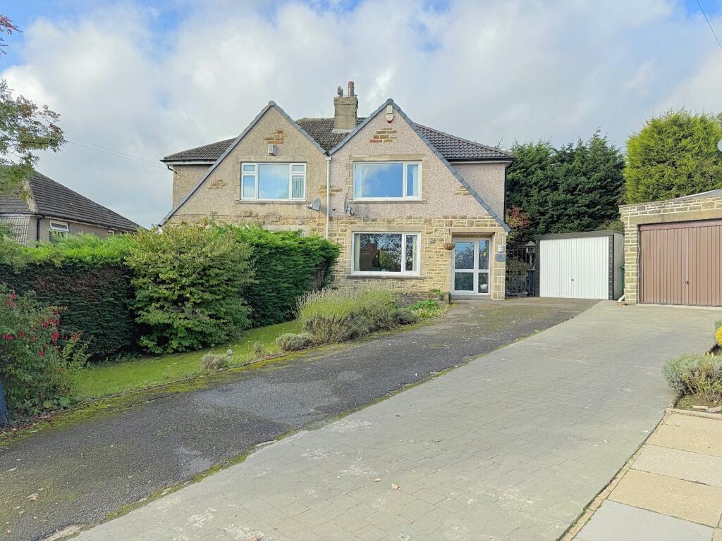 3-bed semi-detached on Grange Drive, Allerton, Bradford, BD15, £250,000