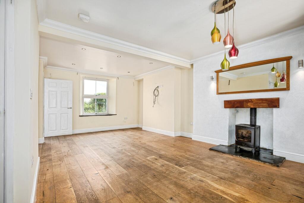 Bronwydd Terrace, Cardigan, SA43 - View 4