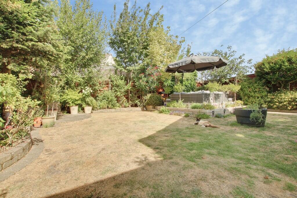 House in Peterborough - View 5