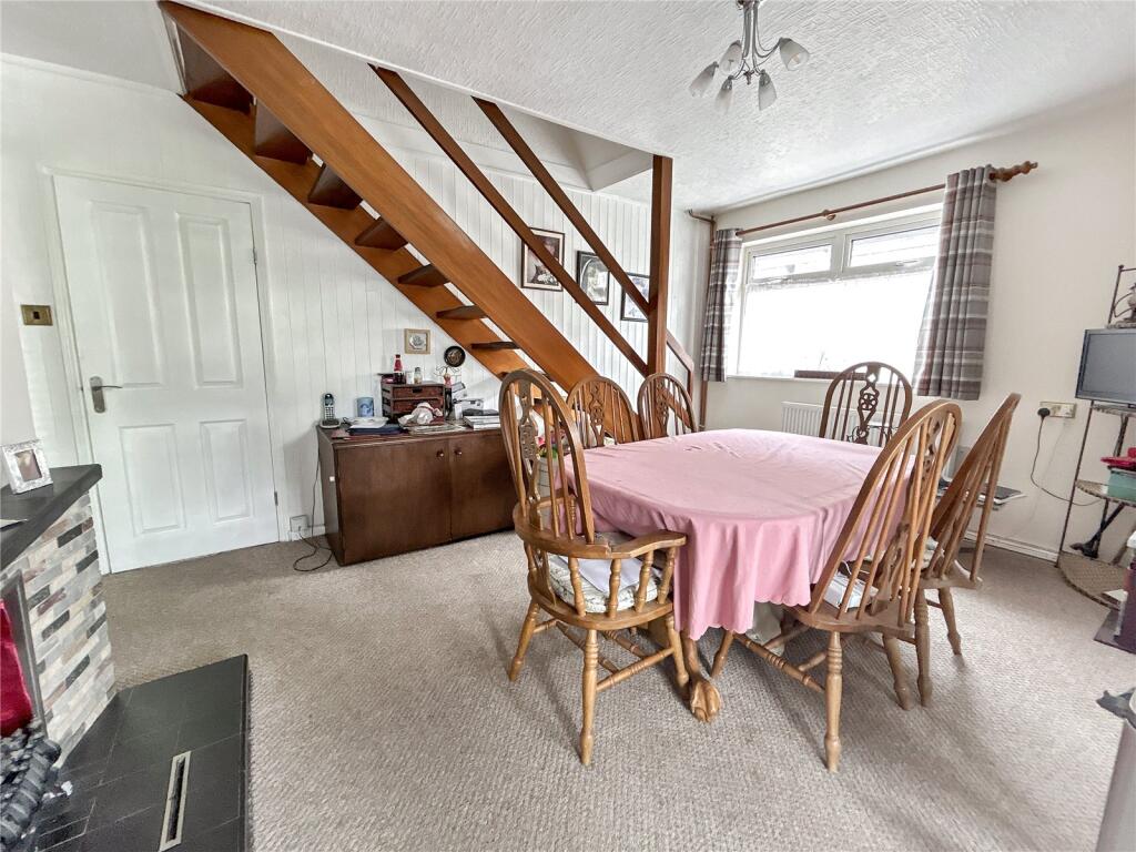 House in Sidcup, Halfway Street, Longlands - View 5