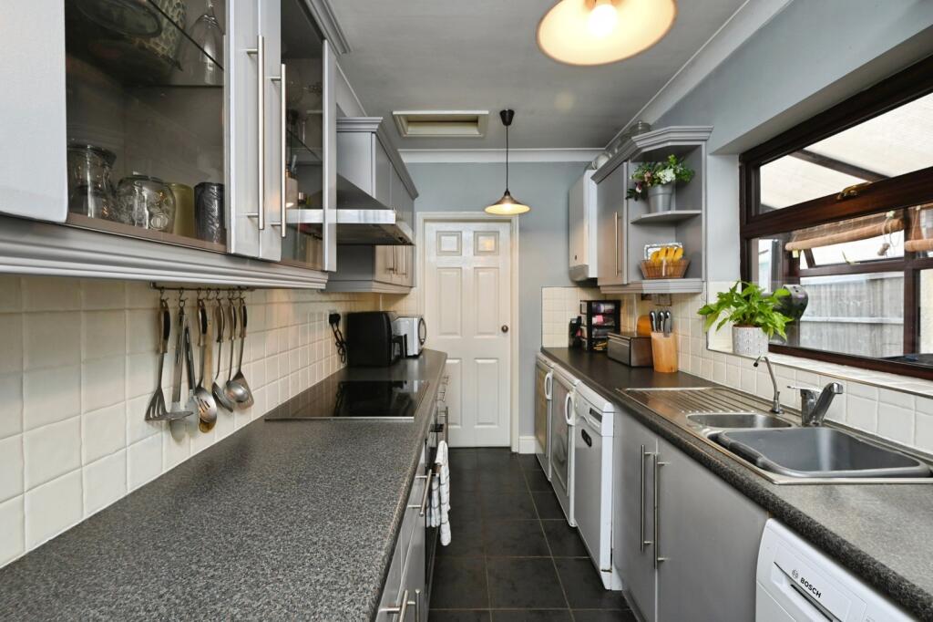 Alfred Street, Pinxton, Nottingham, Derbyshire, NG16 photo 3