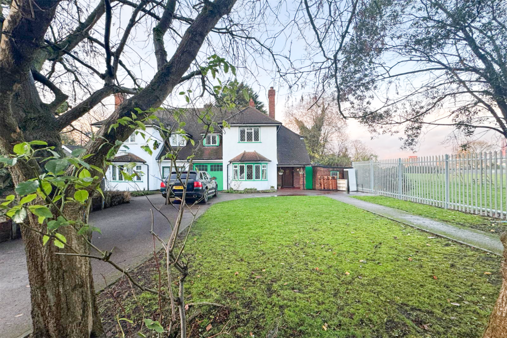 Main image of property: Waynflete Avenue, CR0