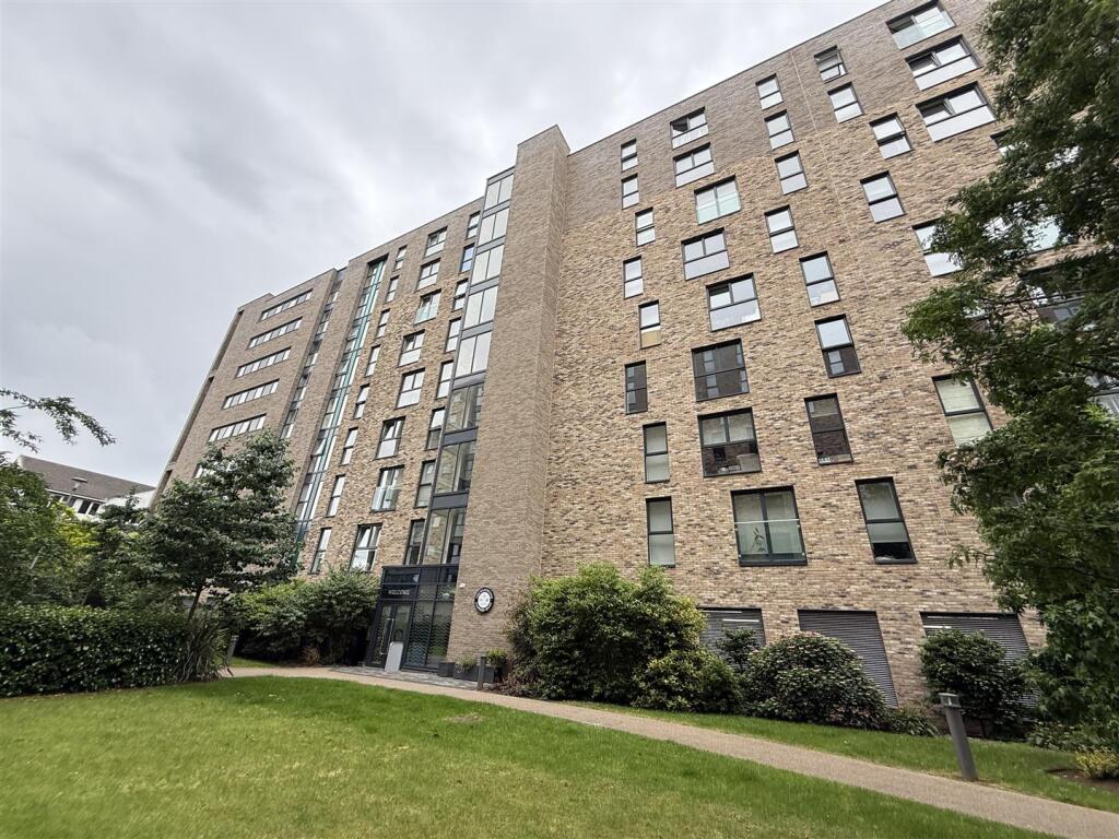 Main image of property: Ariel Apartments, Ottinger Close, Salford