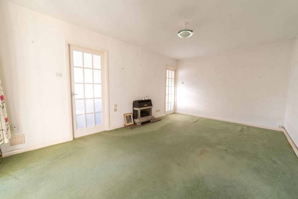 26, Nottingham Road, Bishops Cleeve, Cheltenham, GL52 photo 4