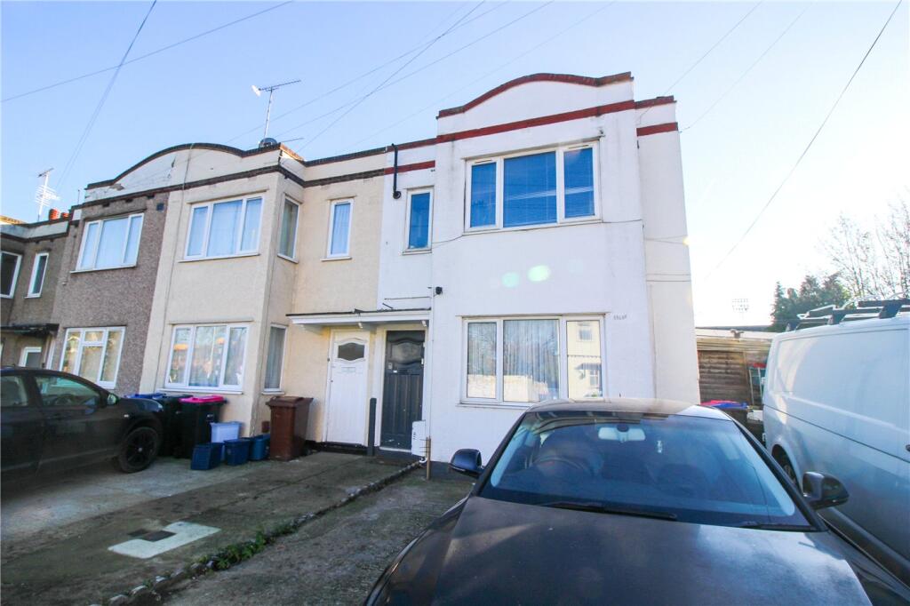 Main image of property: Fairfax Drive, Westcliff-on-Sea, Essex, SS0