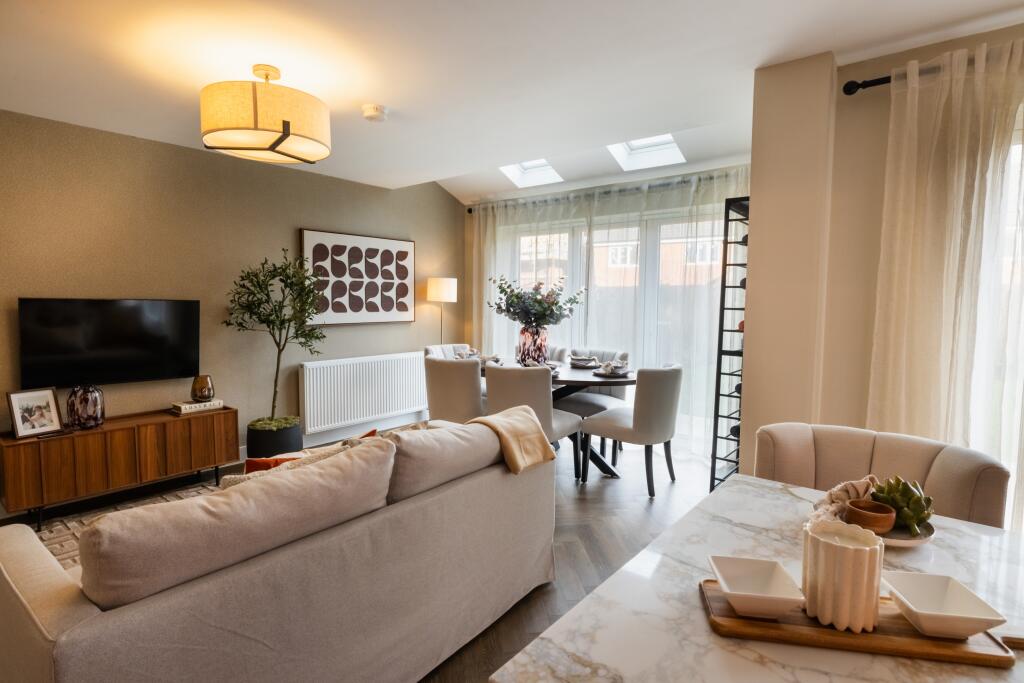 Additional image 7 of Hollinsgate, New Road, Burnley (The Whalley) 