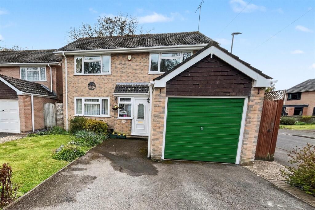 Main image of property: Verwood