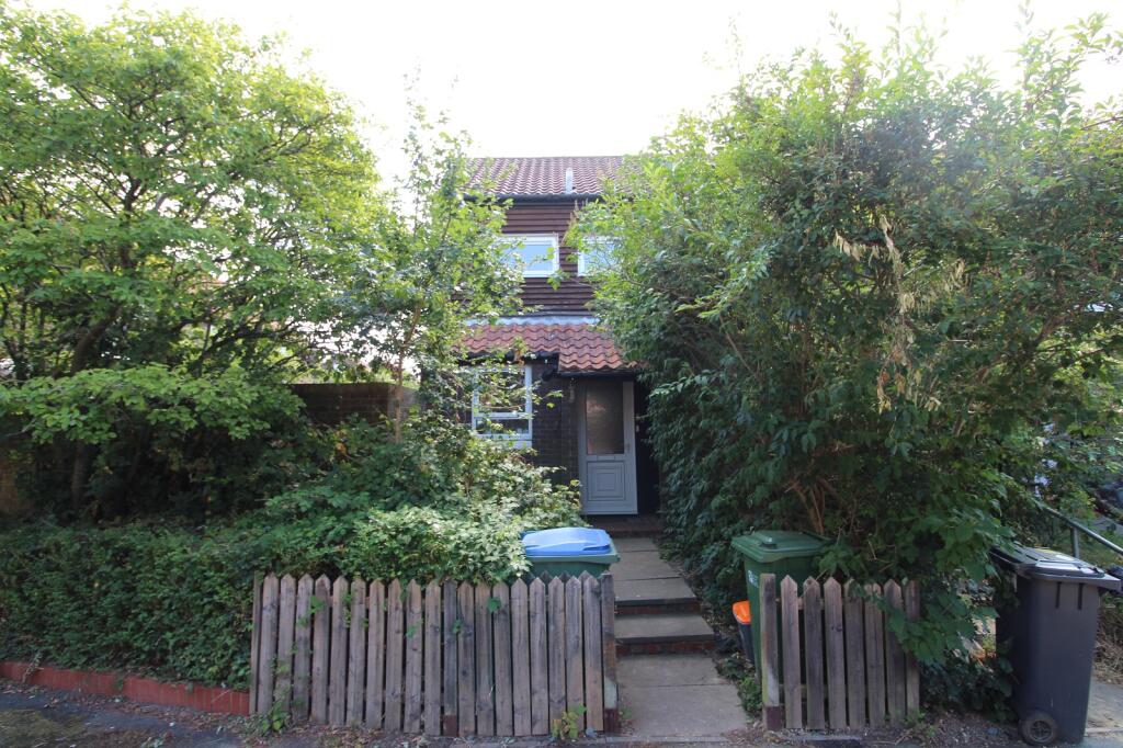House in Horsham, North Horsham