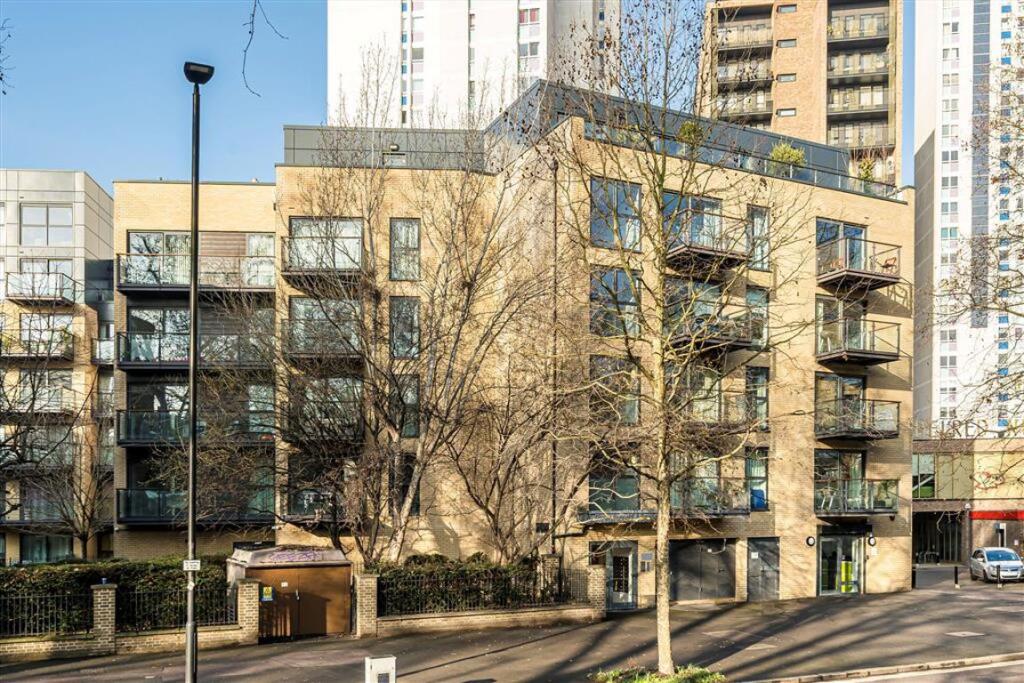 Main image of property: Kennington Road, Kennington