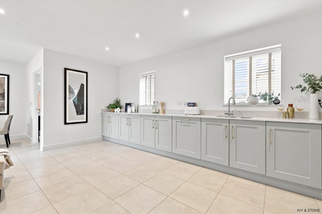 House in Chelmsford - More