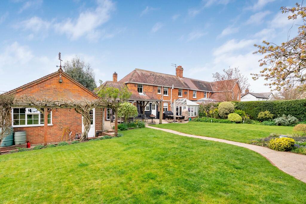 Additional image 19 of Essenwell Cottage, Cucumber Lane, Essendon, AL9